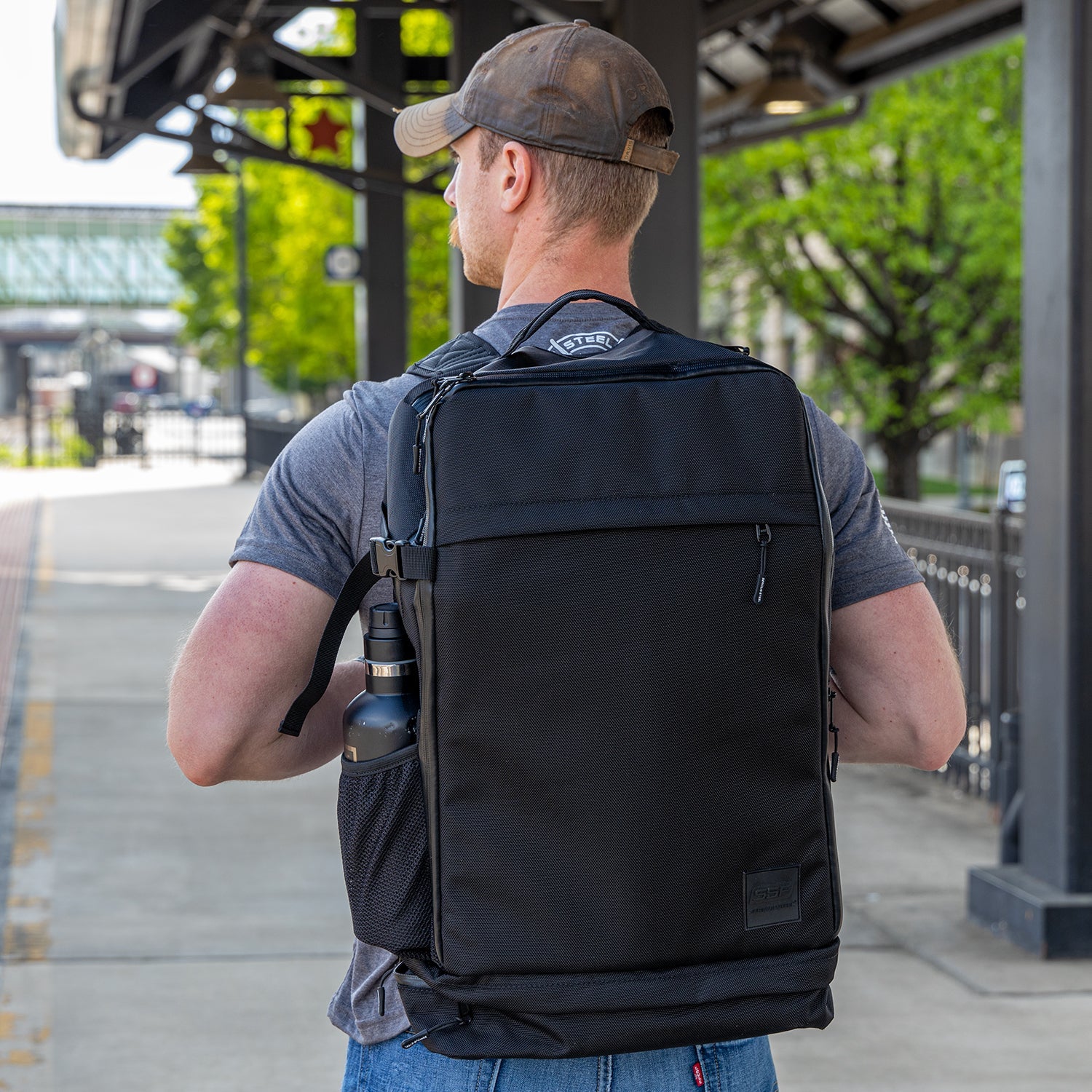 PRO Divider Backpack (32L) (Members)